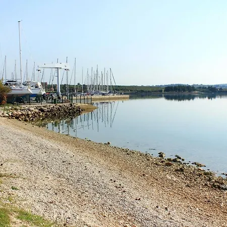 With A Parking Space Pomer, Medulin - 13565 Apartamento *